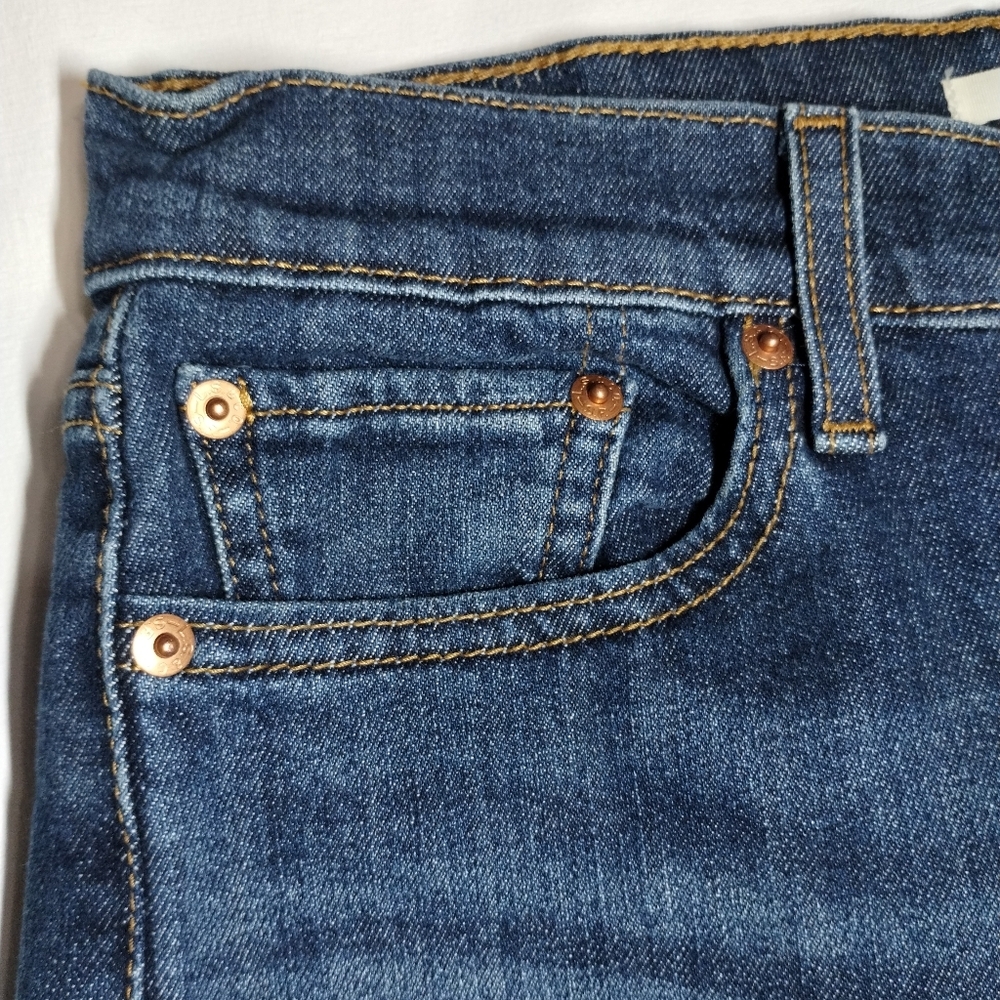 Levi's Dark Blue Ankle Jeans - Picture 8 of 12